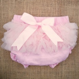 Baby girls pink frilly pants/knickers with pink bow size Newborn brand new